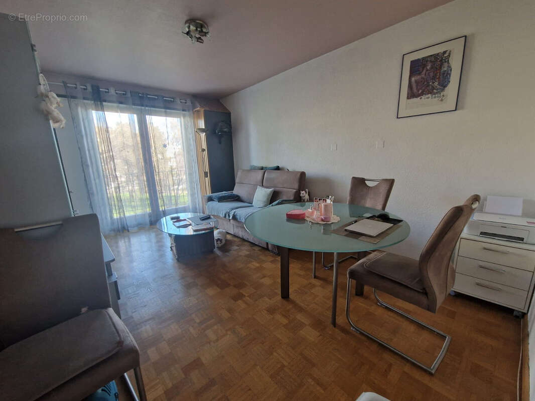 Idéal investissement   F3 avec balcons proche frontière suisse - photo 2