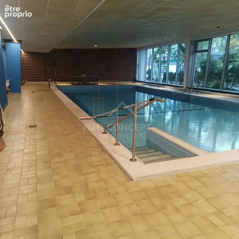 Dernier étage avec vue panoramique et piscine collective – F4-F5 lumineux à Strasbourg Esplanade - photo 23