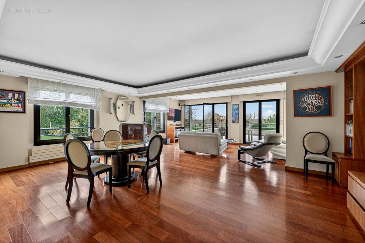 Appartement à SAINT-CLOUD