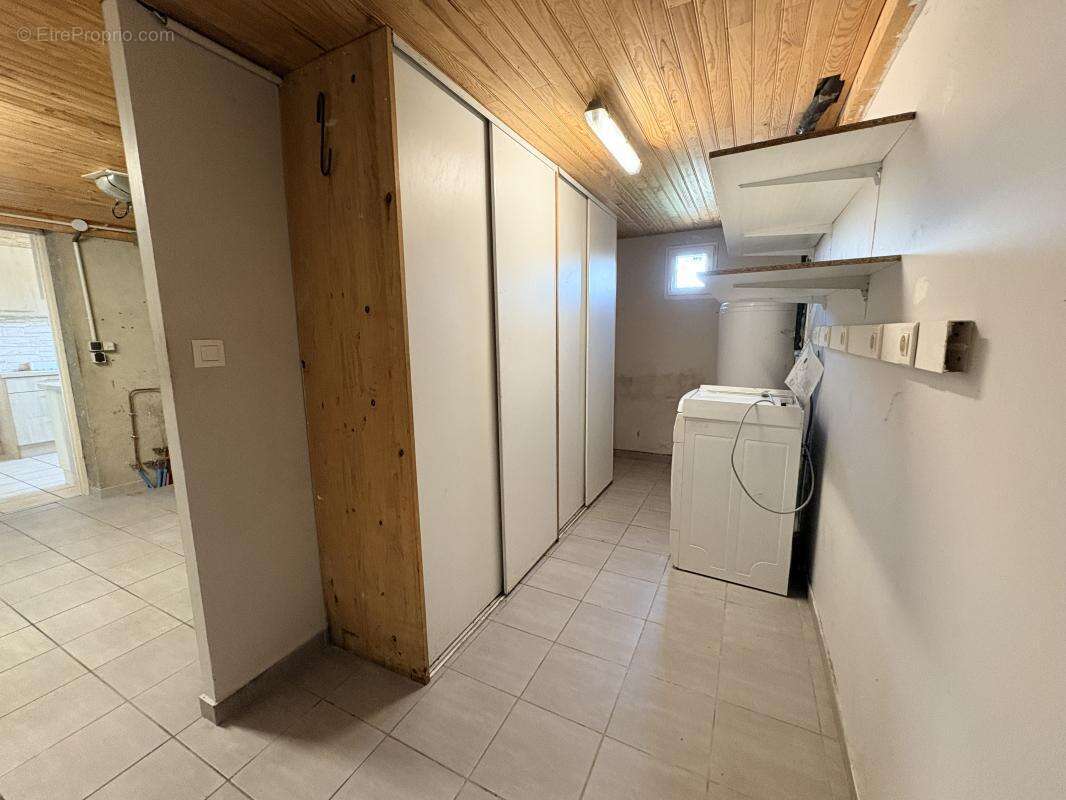 Maison 98 m² à Vaulx-Milieu  - photo 16