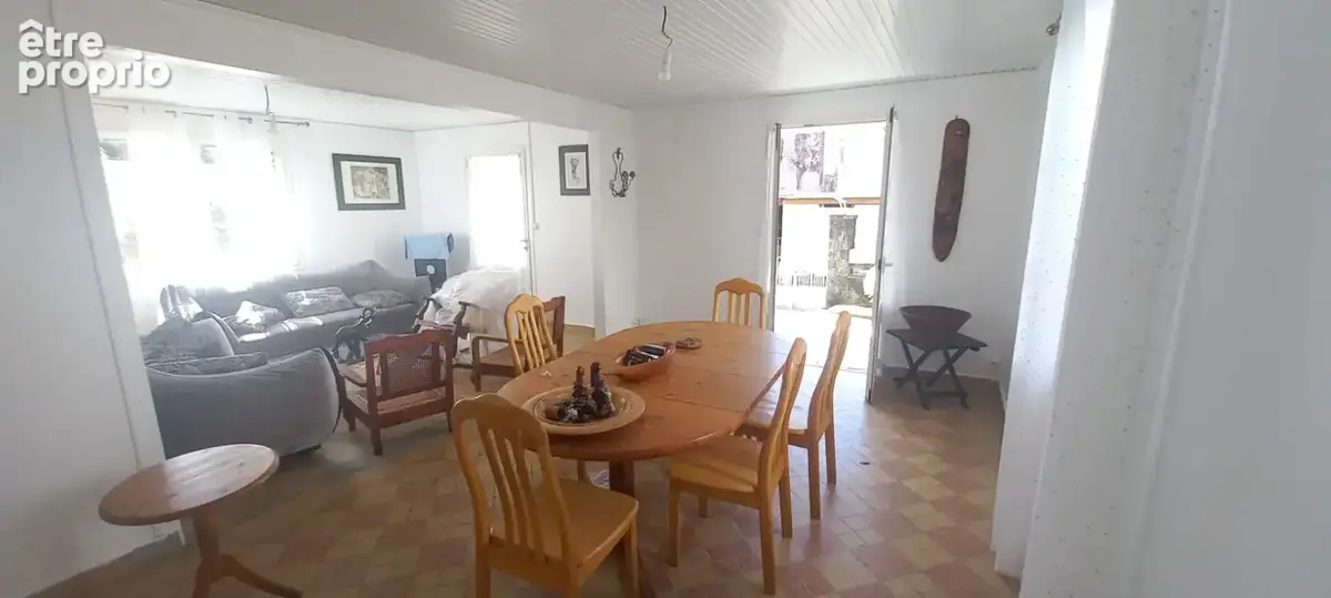 Maison de caractère sur deux niveaux   Saint-Claude - photo 3