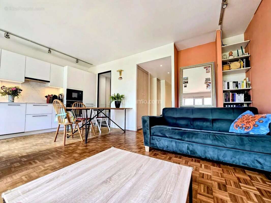 Appartement à NOGENT-SUR-MARNE