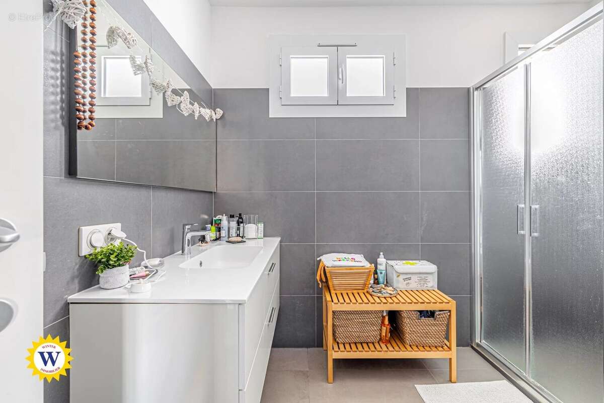 Maison à VILLENEUVE-LOUBET