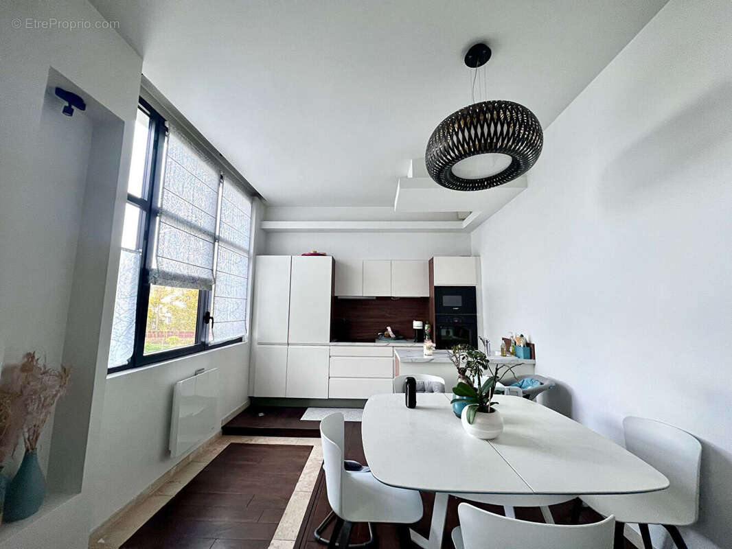 Appartement à SURESNES