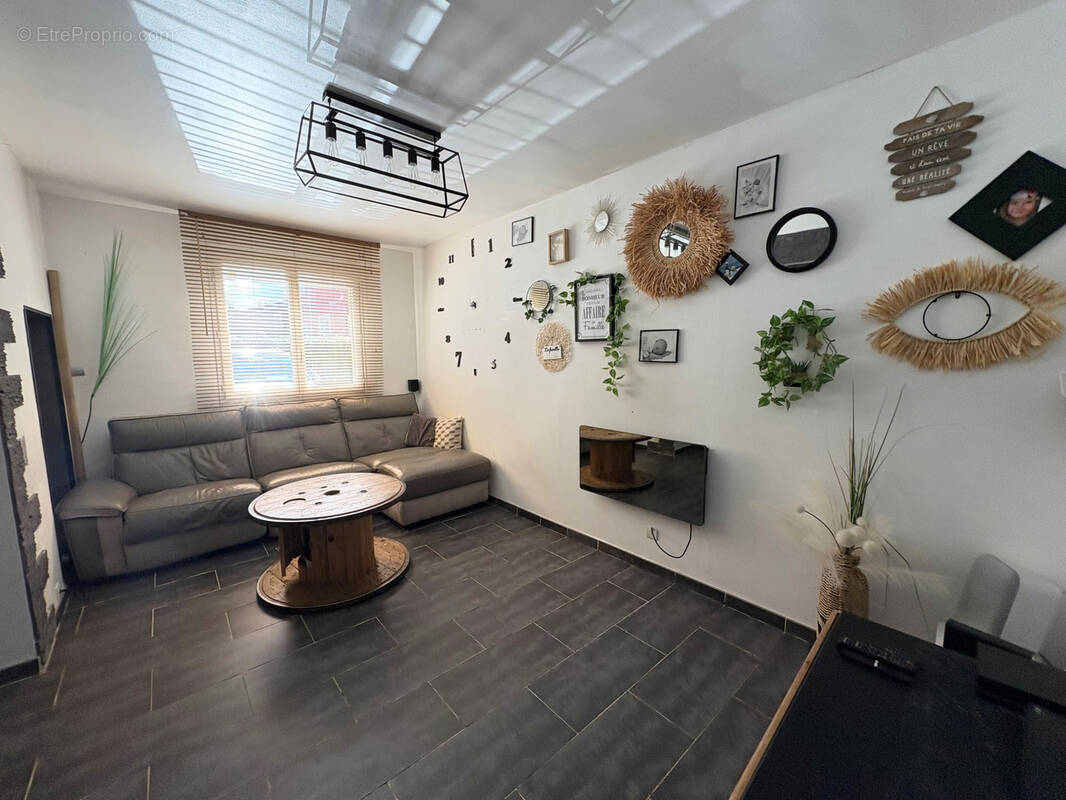 Appartement à VILLARS-LES-DOMBES