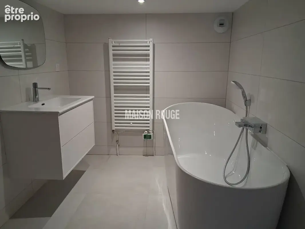 Très bel appartement,186m², 7 pièces, excellent état, à proximité de la cathédrale de Rennes - photo 23