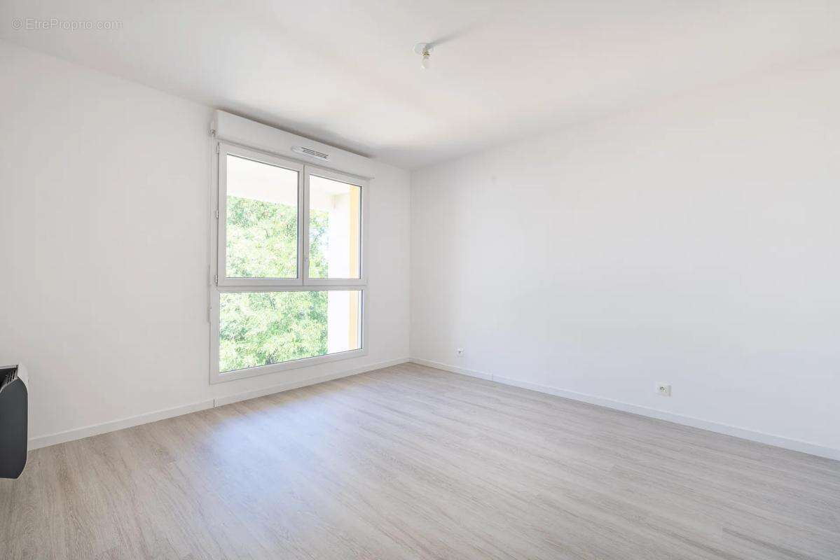 T3 73m² neuf – terrasse – double parking couvert - photo 7