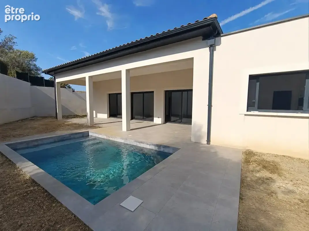 Maison à MONTELIMAR