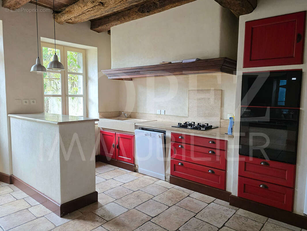 Maison à AIGUEFONDE