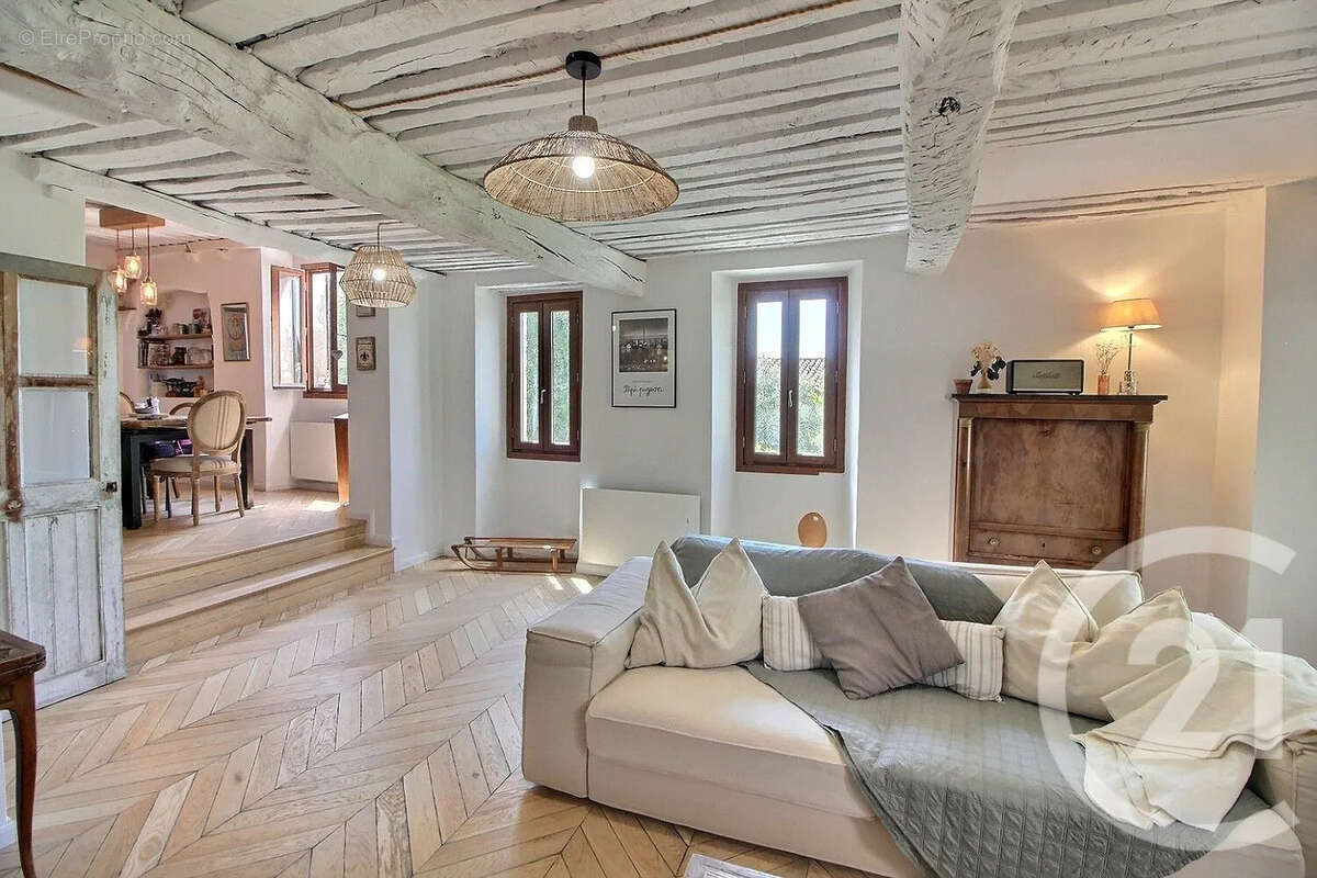 Maison à OPIO