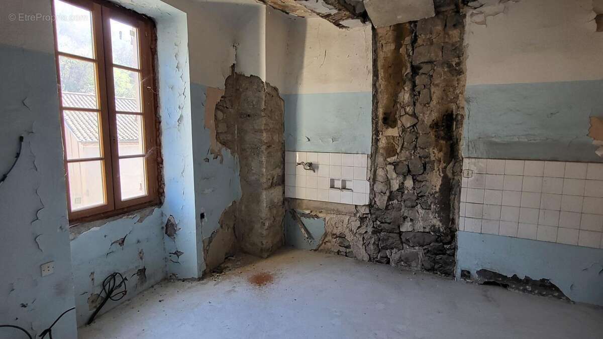Appartement à LARGENTIERE
