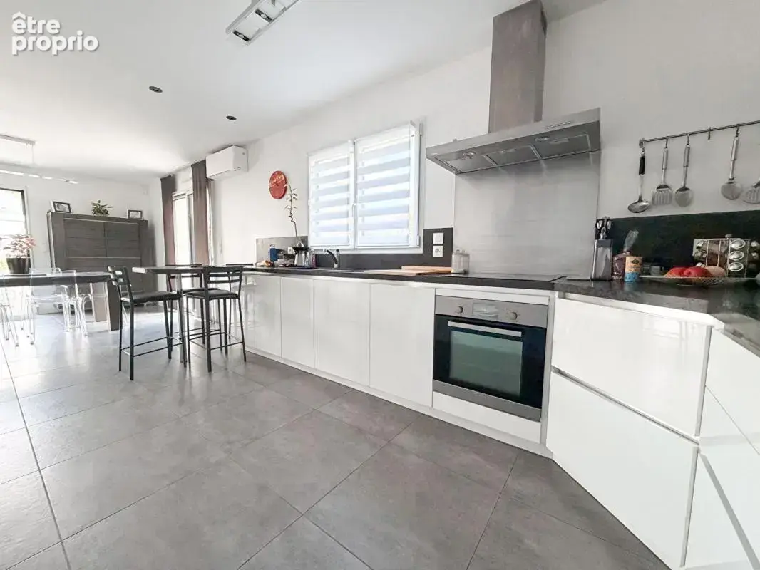 A vendre - Maison de 2016 - Sautron - photo 6
