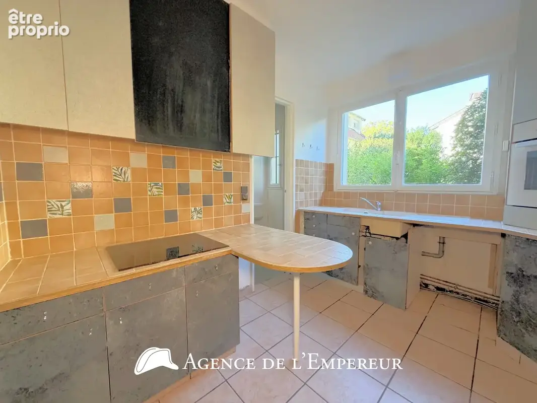 Rez-de-jardin 120 m2 Rueil Richelieu/Châtaigneraie - photo 12