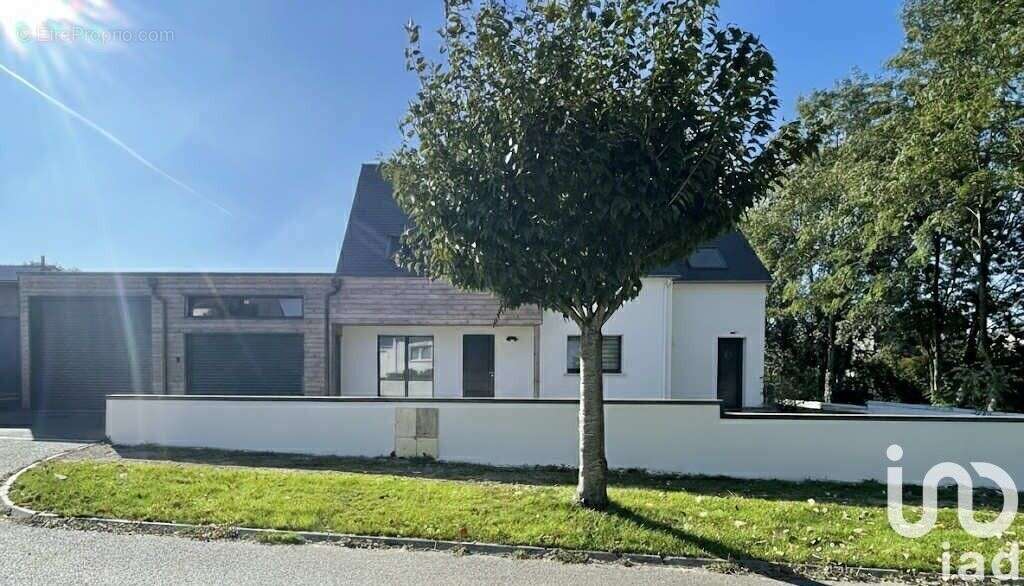 Photo 2 - Maison à BERRIC