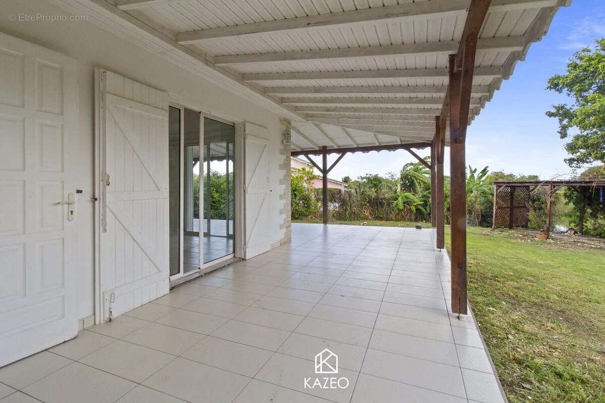 Maison à SAINTE-ANNE