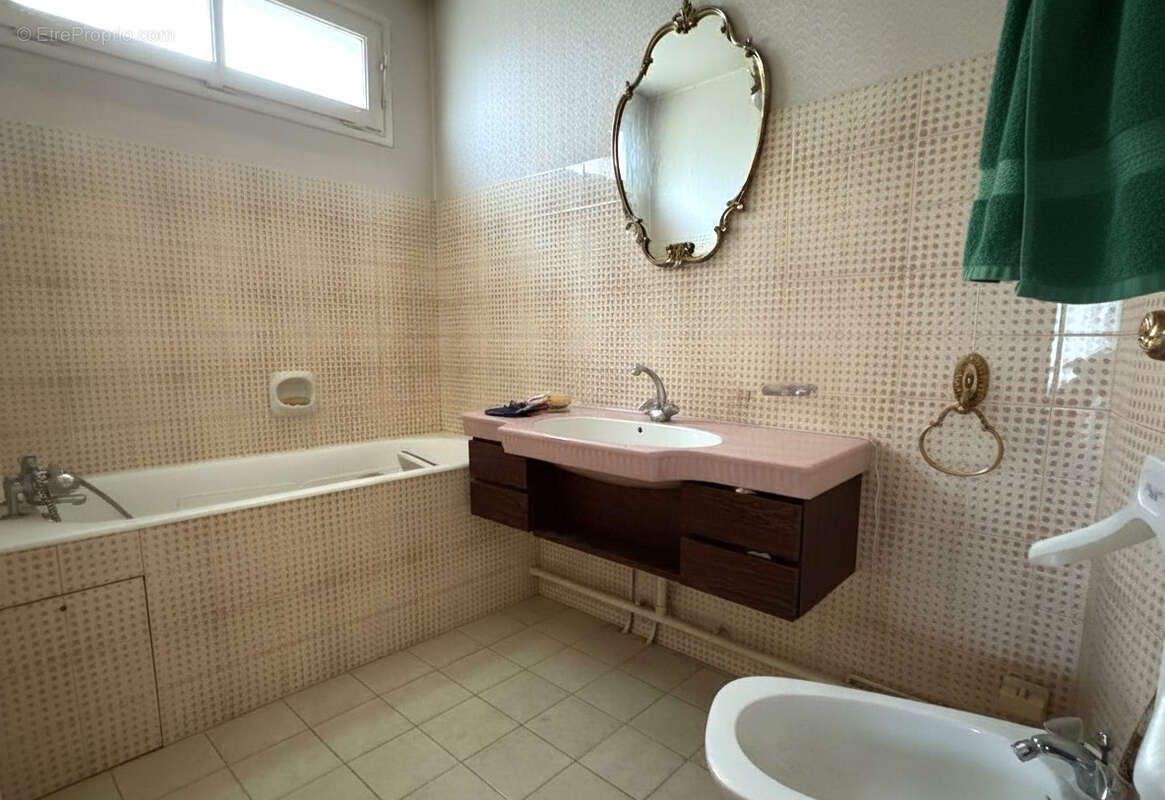 Appartement à CACHAN