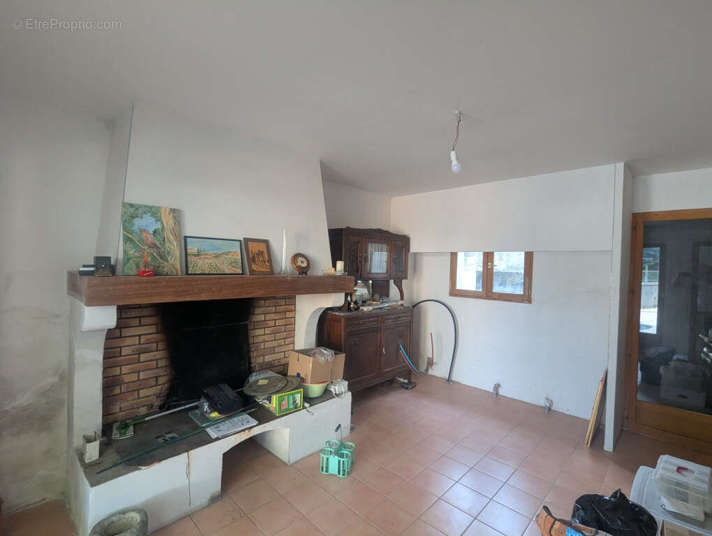 MAISON 4 chambres jardin garage et atelier - photo 5