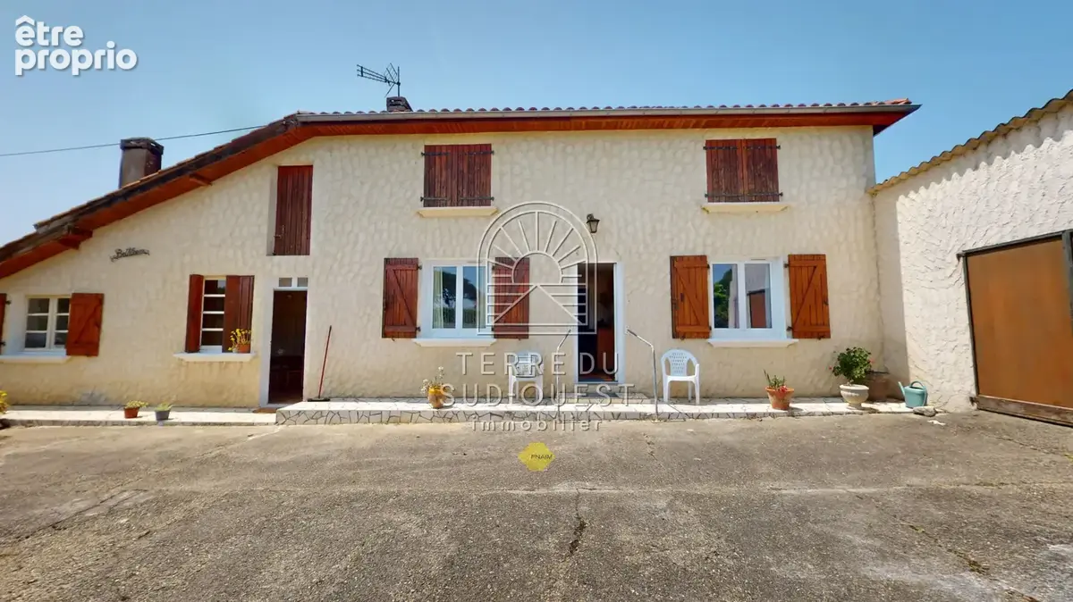 BAISSE DE PRIX - Maison de plein pied avec appartement attenant - Hagetmau - photo 13