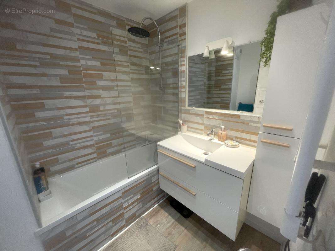Appartement rénové - photo 9