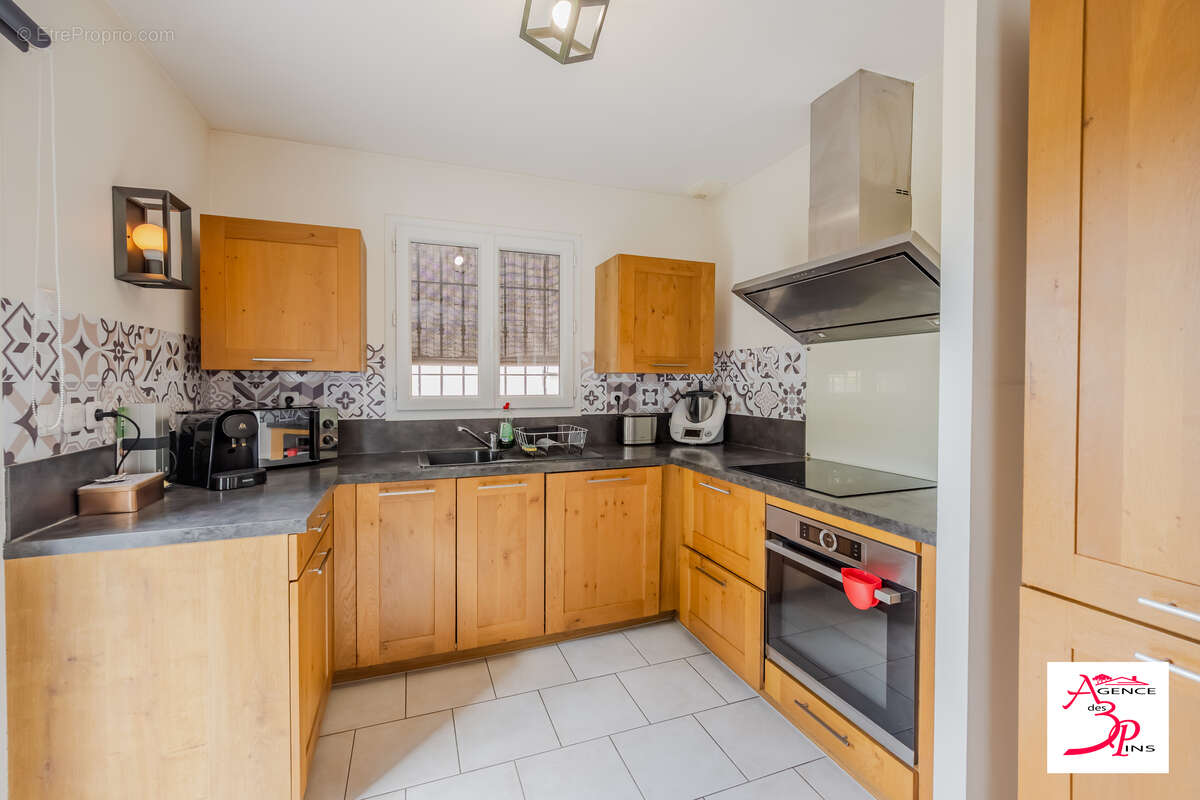Maison 90 m² à Pierrefeu-Du-Var  - photo 5