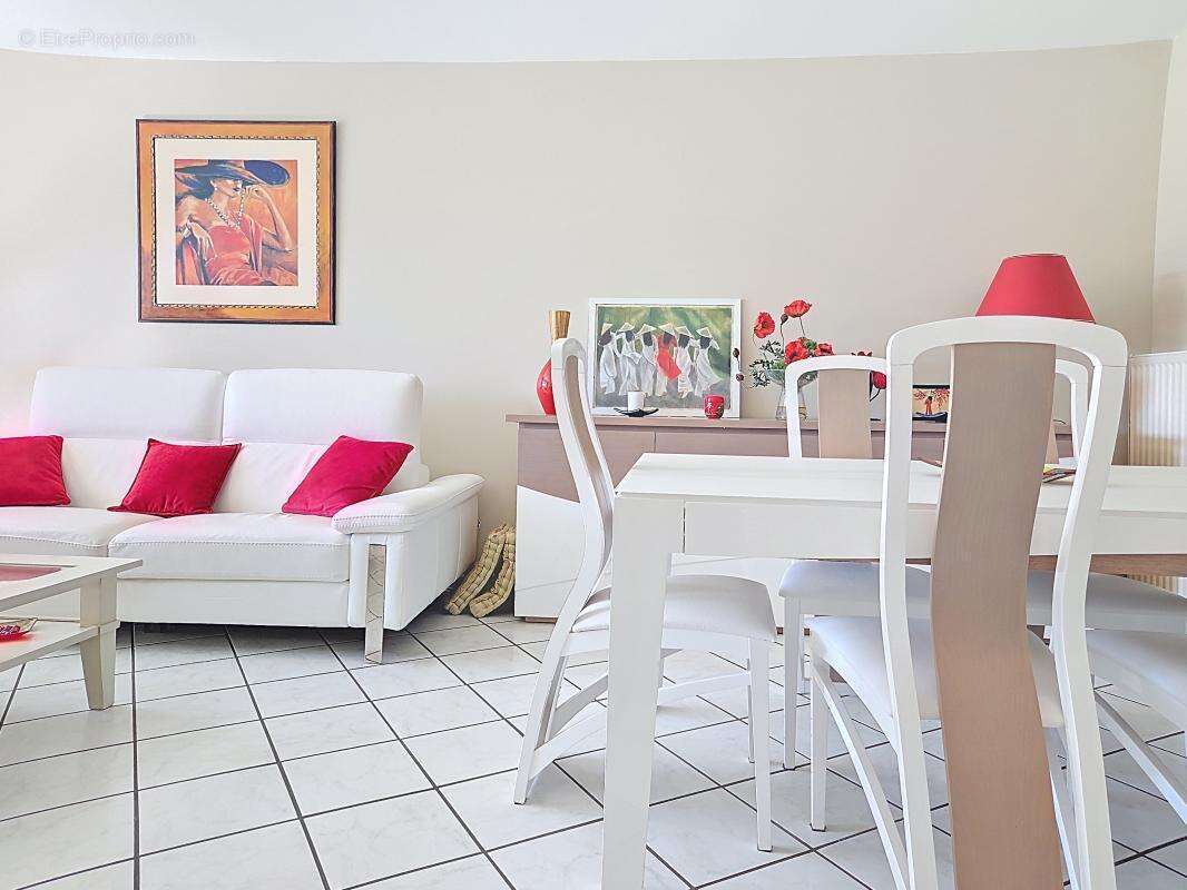 Appartement à BRON
