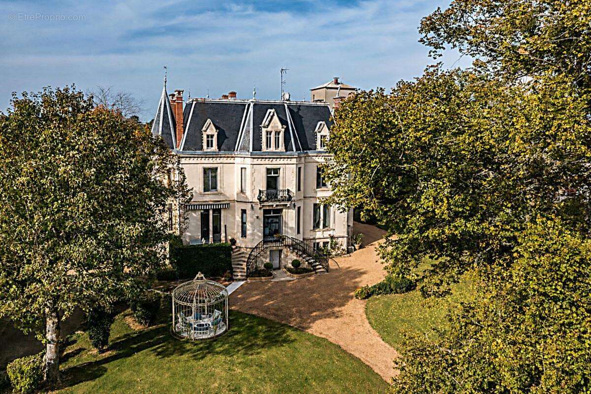 Maison à CULAN