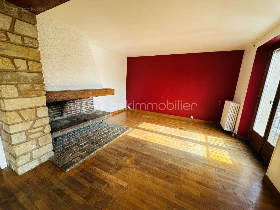 Appartement à SAMOIS-SUR-SEINE