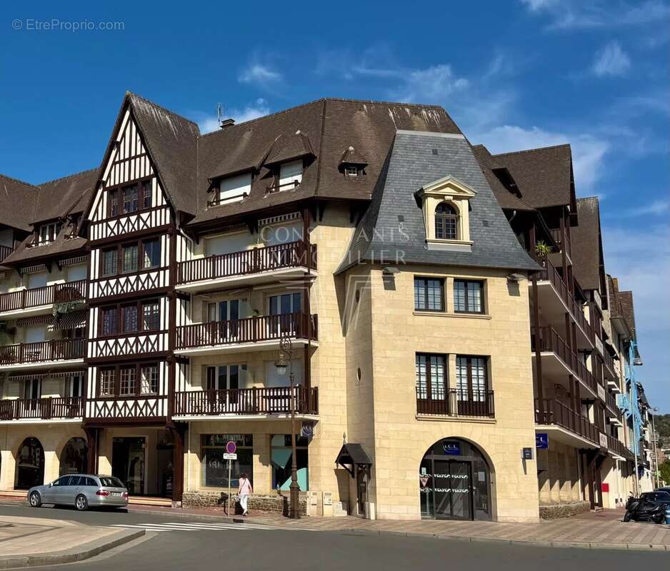 Appartement à DEAUVILLE