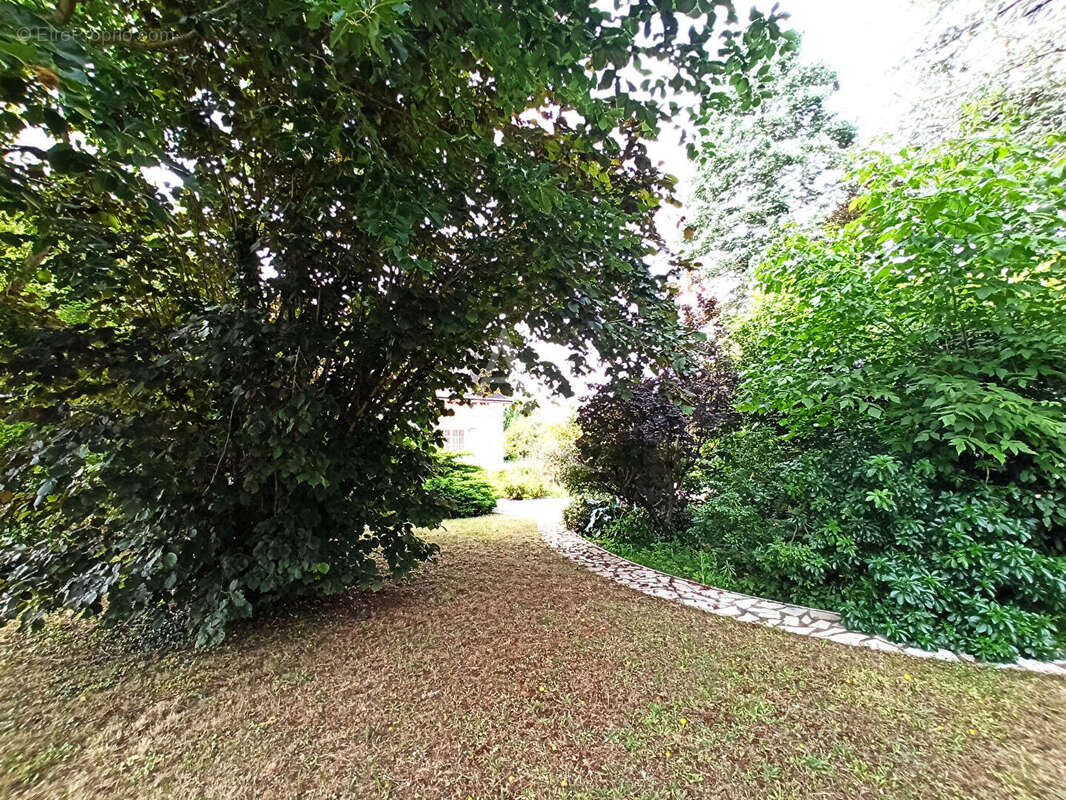 Maison à SAINT-AIGNAN
