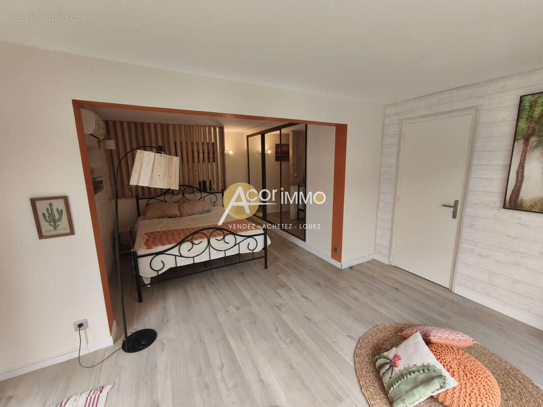 La seyne sur mer - fabregas - villa t7 + double garage - photo 16