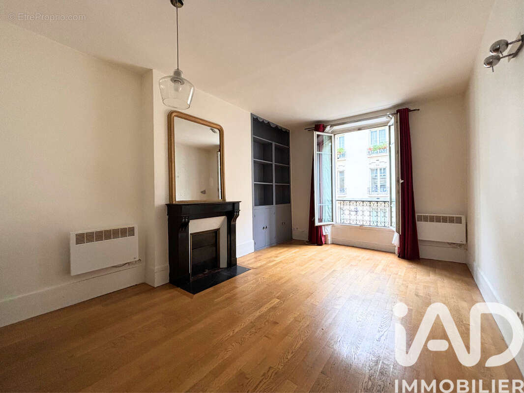 Photo 4 - Appartement à PARIS-10E