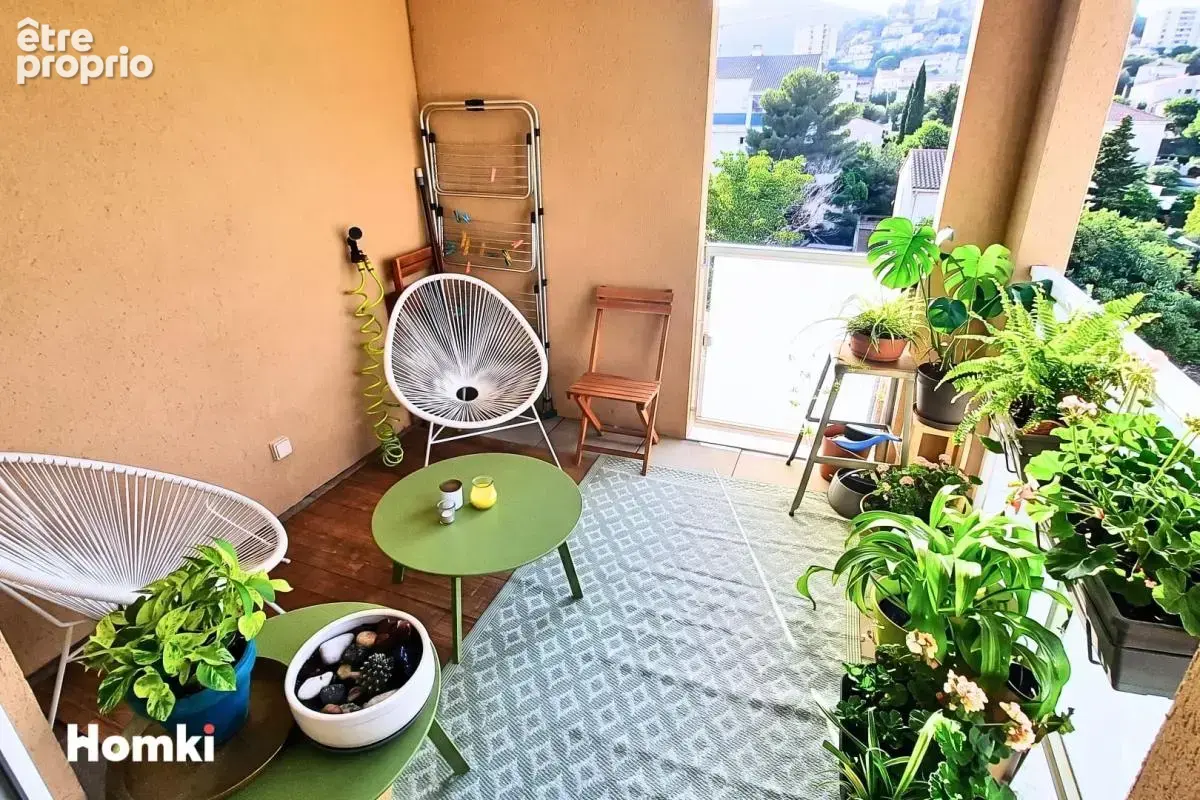 Appartement à MARSEILLE-9E