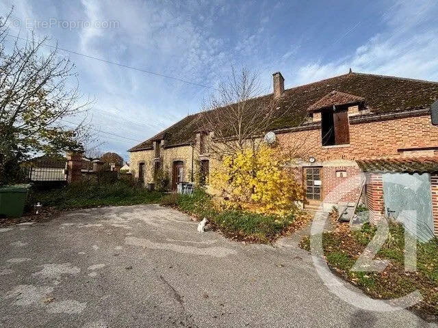 Maison à LES BORDES-AUMONT