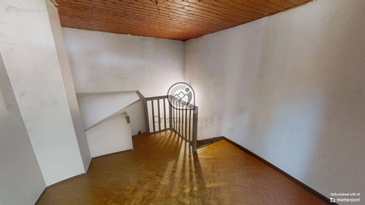 VIAGER OCCUPE SUR UNE TETE - Maison individuelle sur Saint-Ismier au calme avec jardin - photo 5