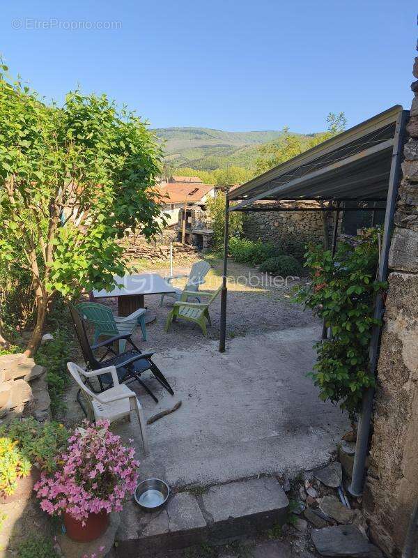 Maison à SAINT-PONS-DE-THOMIERES