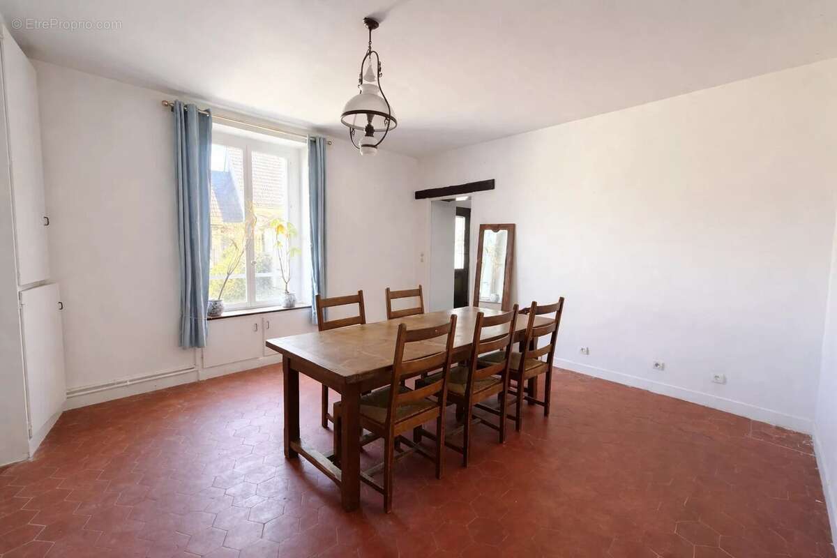 Maison à LA FERTE-SOUS-JOUARRE