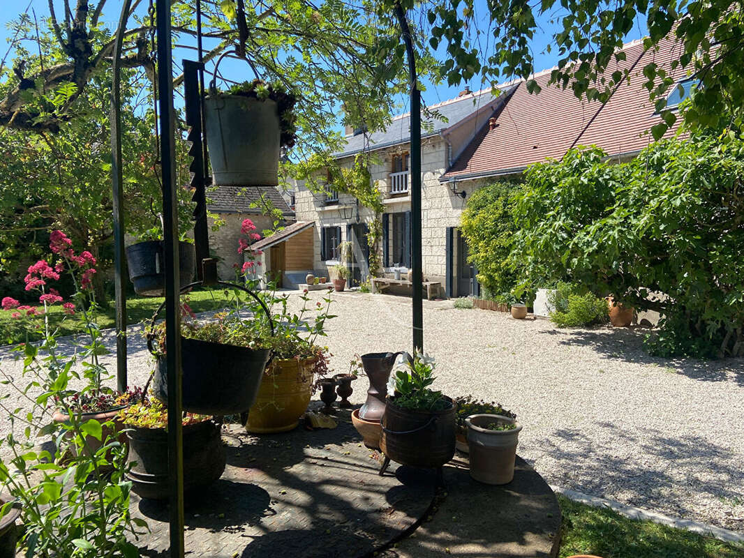 Maison à ASCHERES-LE-MARCHE