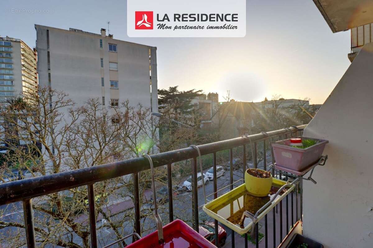 Appartement à CHATILLON