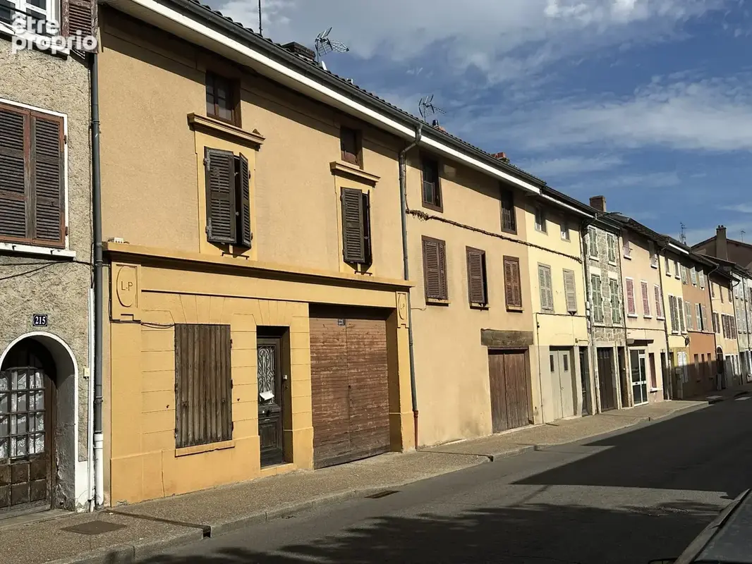 Photo Maison à Beaujeu au prix de 215 000€