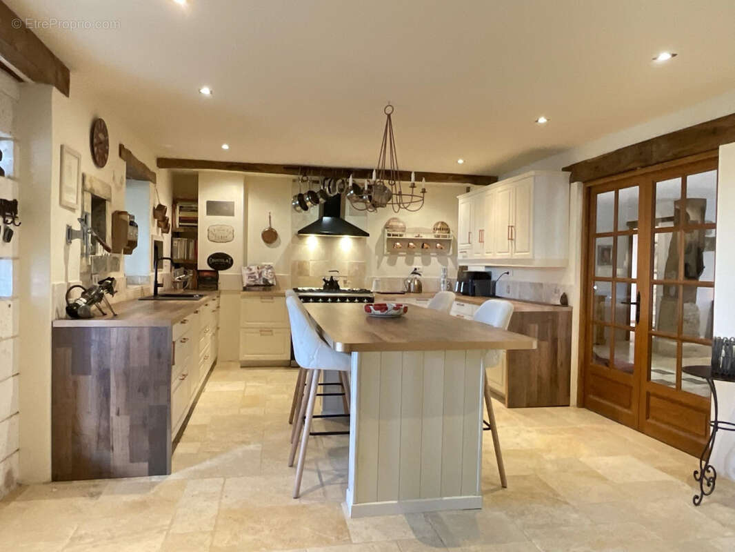 Maison à FESTALEMPS