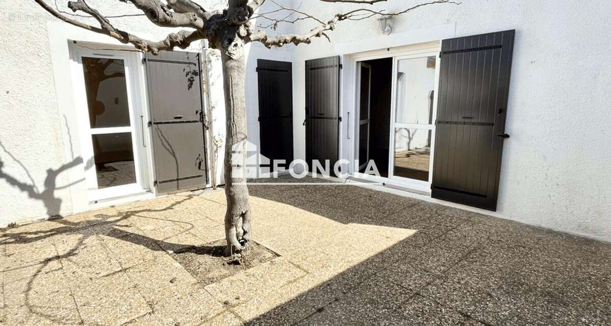 CANET SUD – Villa T3 avec Garage – Jardin - Terrasse – 400 m Plage – Résidence Arborée et Sécurisée - photo 9