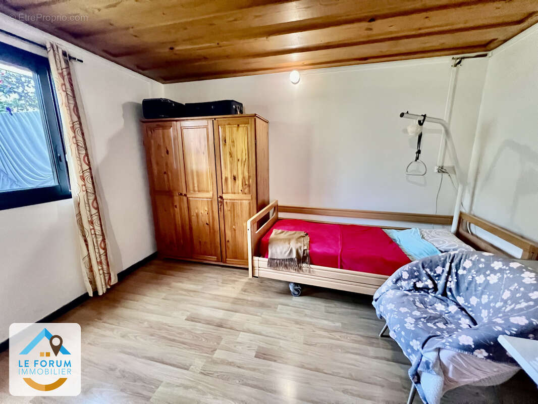 Saint joseph 97480 - maison t6 - beaux volumes - cadre verdoyant - photo 8