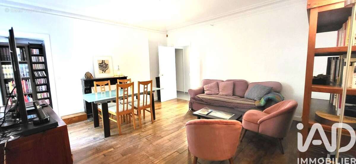 Photo 2 - Appartement à SAINT-MAUR-DES-FOSSES