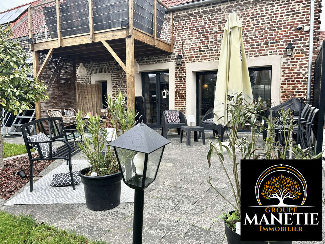 Autre à FRESNES-LES-MONTAUBAN