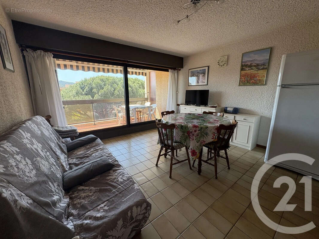 Appartement à BORMES-LES-MIMOSAS
