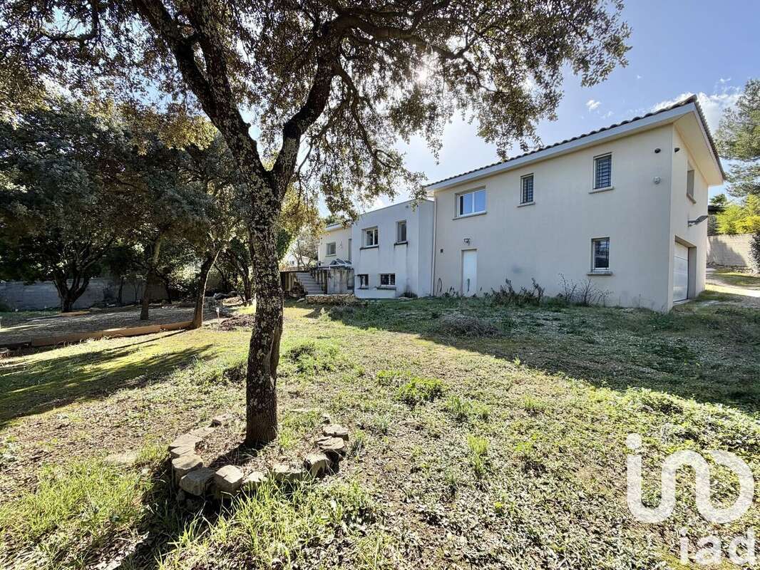 Photo 2 - Maison à NIMES