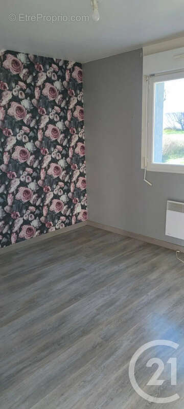 Maison 104 m² à Courtisols  - photo 13