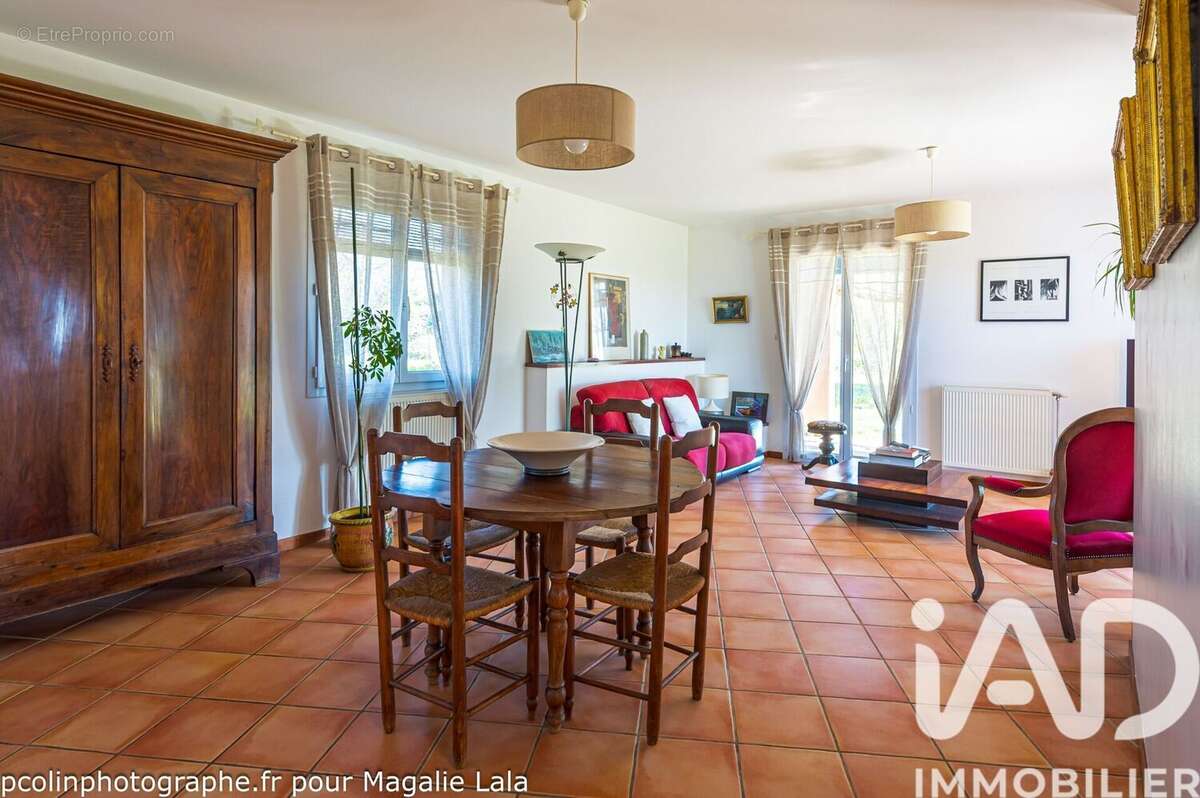 Photo 9 - Maison à SAINT-NAUPHARY