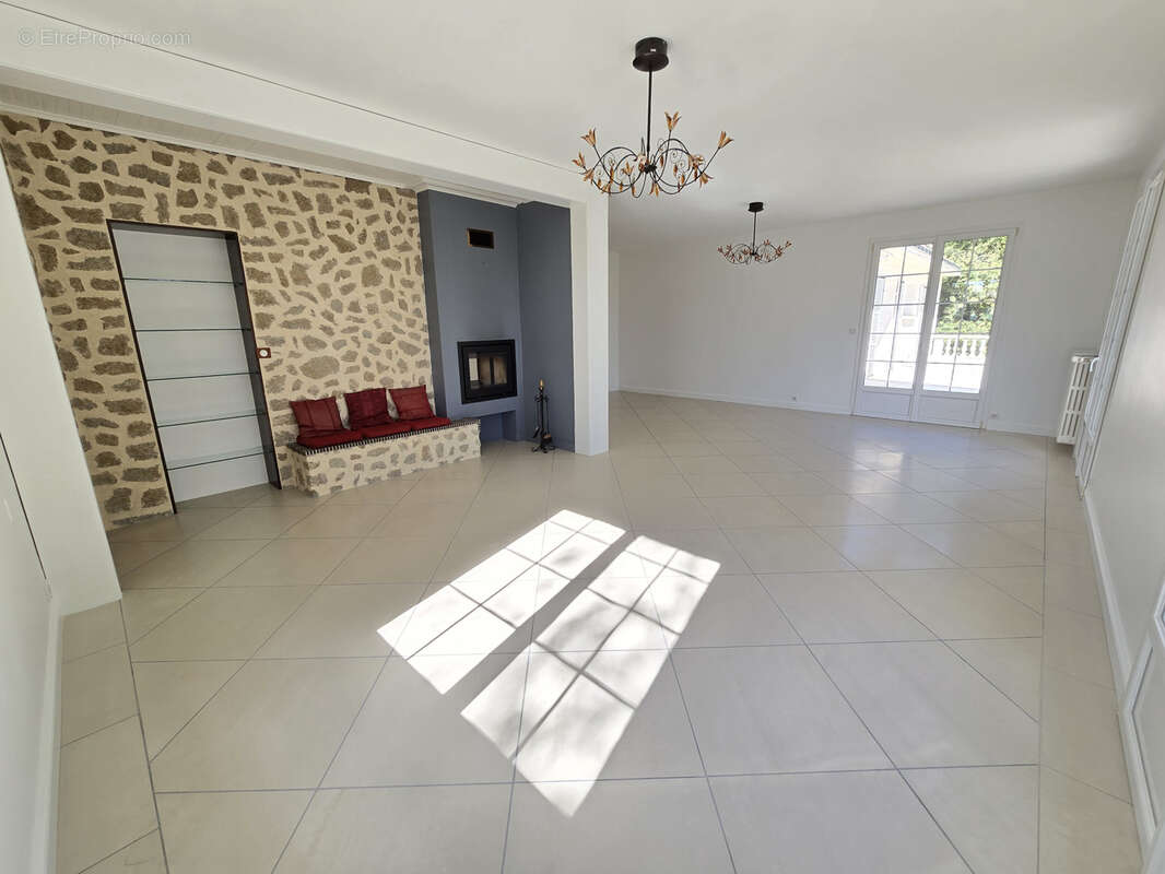 Maison à LE BOUPERE
