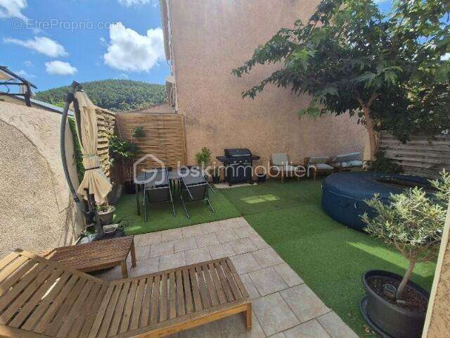La moutonne: maison t4 avec jardin et garage - photo 8